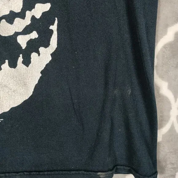 Misfits Skull Graphic T Shirt Men Large Black Official Gildan Thrashed VTG - Picture 6 of 10